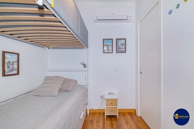 3 makuuhuone Rivitalo myytävänä paikassa Almuñécar - 315 000 € (Ref: 9403367)