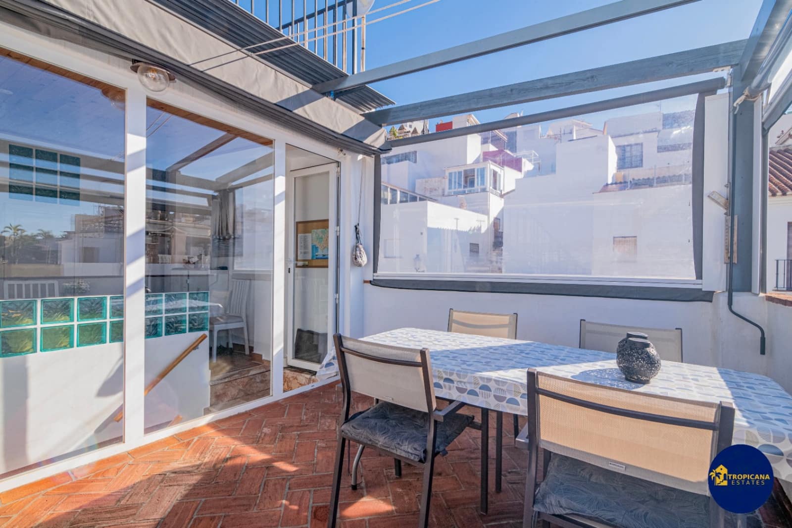 3 makuuhuone Rivitalo myytävänä paikassa Almunecar - 315 000 € (Ref: 9403367)