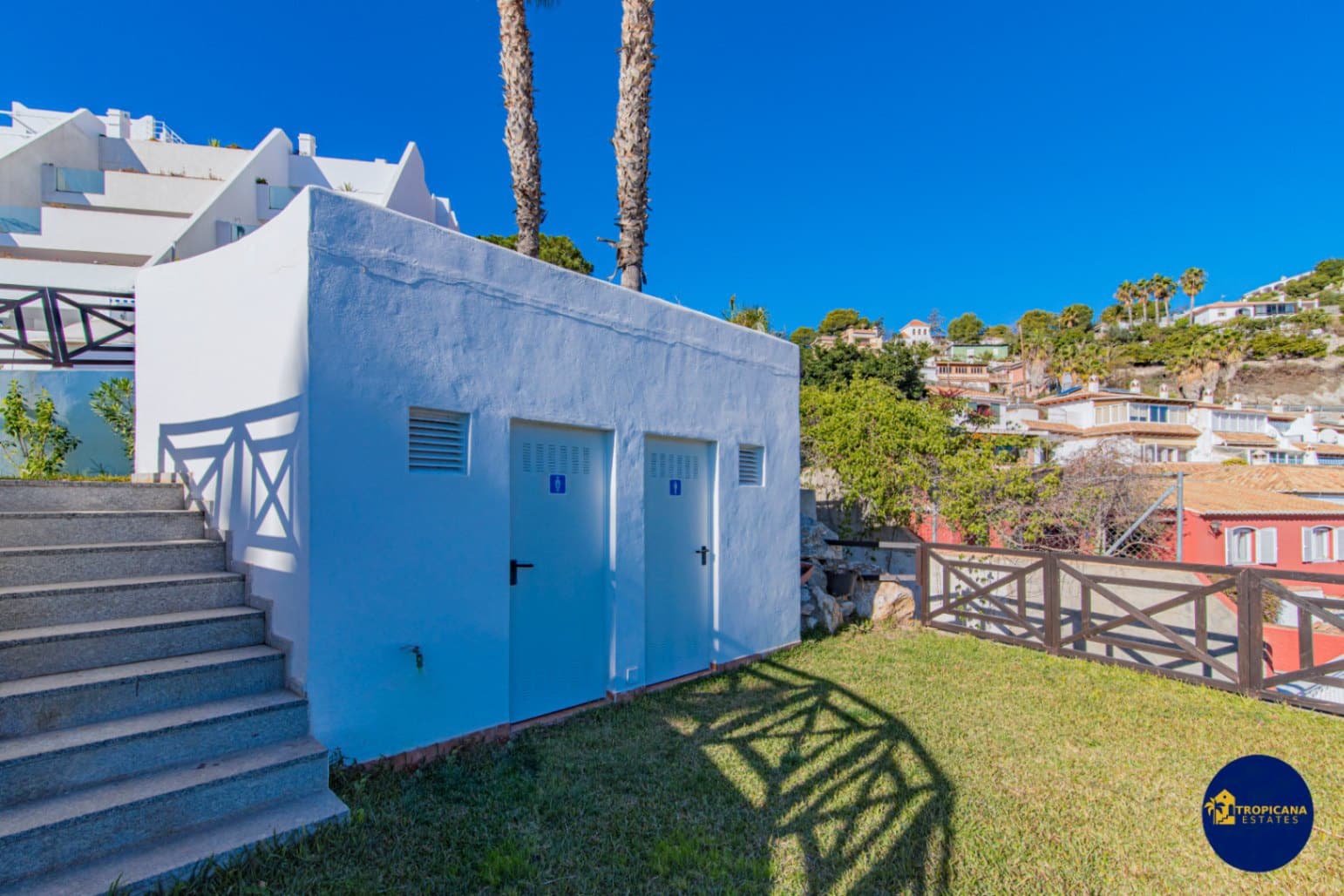 2 sovrum Lägenhet till salu i Almunecar med pool garage - 349 000 € (Ref: 9432508)