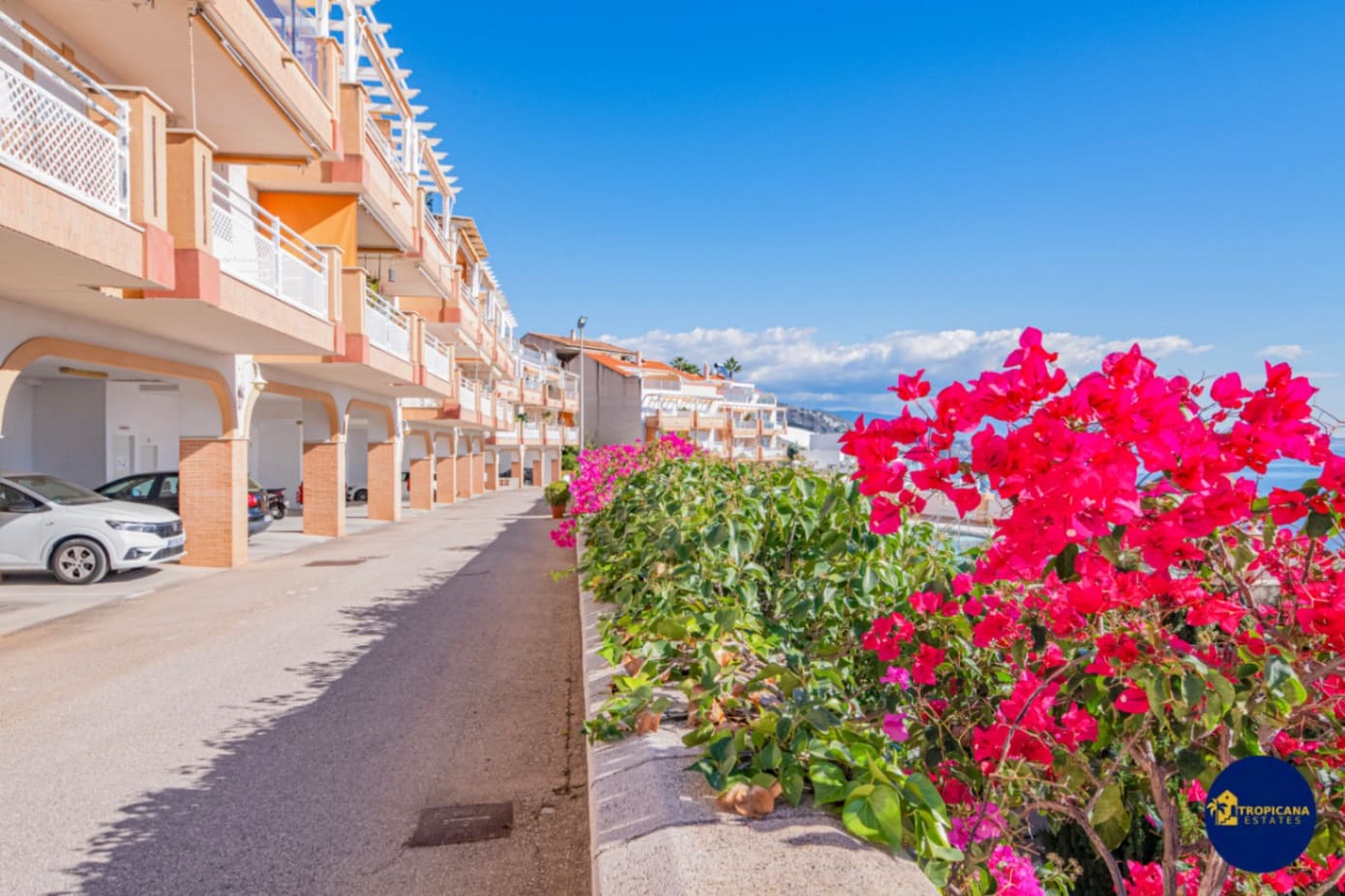 2 soverom Leilighet til salgs i Almunecar med svømmebasseng garasje - € 259 000 (Ref: 9432509)