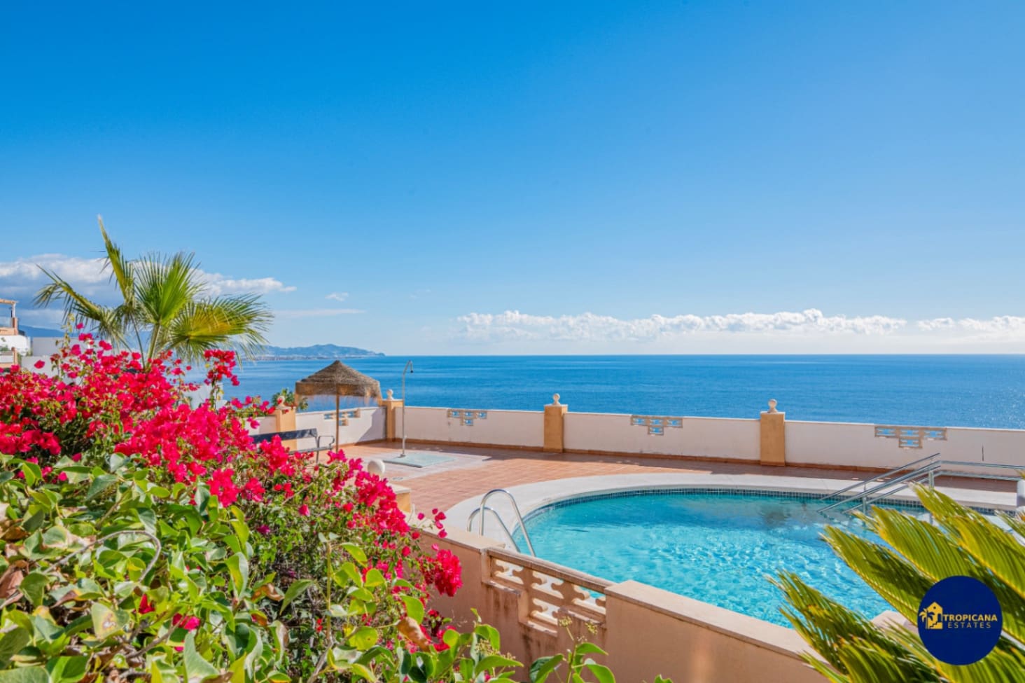 2 soverom Leilighet til salgs i Almunecar med svømmebasseng garasje - € 259 000 (Ref: 9432509)