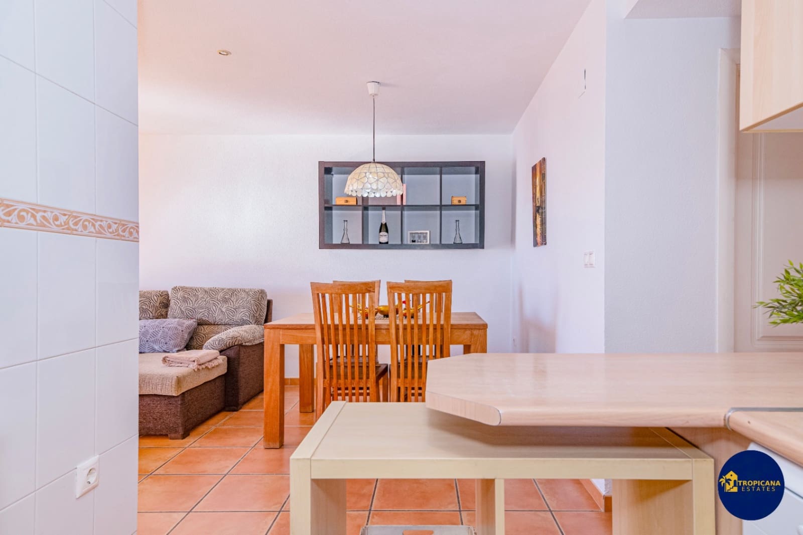 2 soverom Leilighet til salgs i Almunecar med svømmebasseng garasje - € 259 000 (Ref: 9432509)