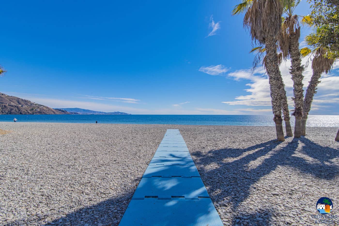 2 soverom Leilighet til salgs i Almunecar med svømmebasseng garasje - € 259 000 (Ref: 9432509)