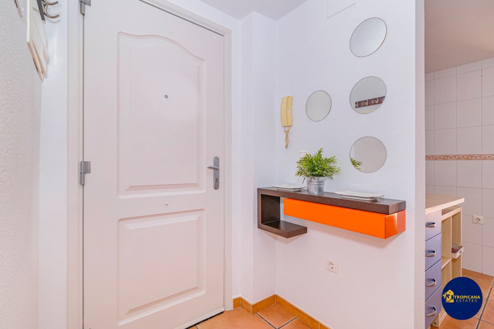 2 soverom Leilighet til salgs i Almunecar med svømmebasseng garasje - € 259 000 (Ref: 9432509)