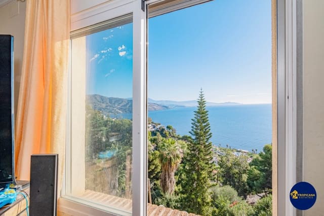 4 soverom Rekkehus til salgs i Almuñécar med svømmebasseng garasje - € 395 000 (Ref: 9441074)