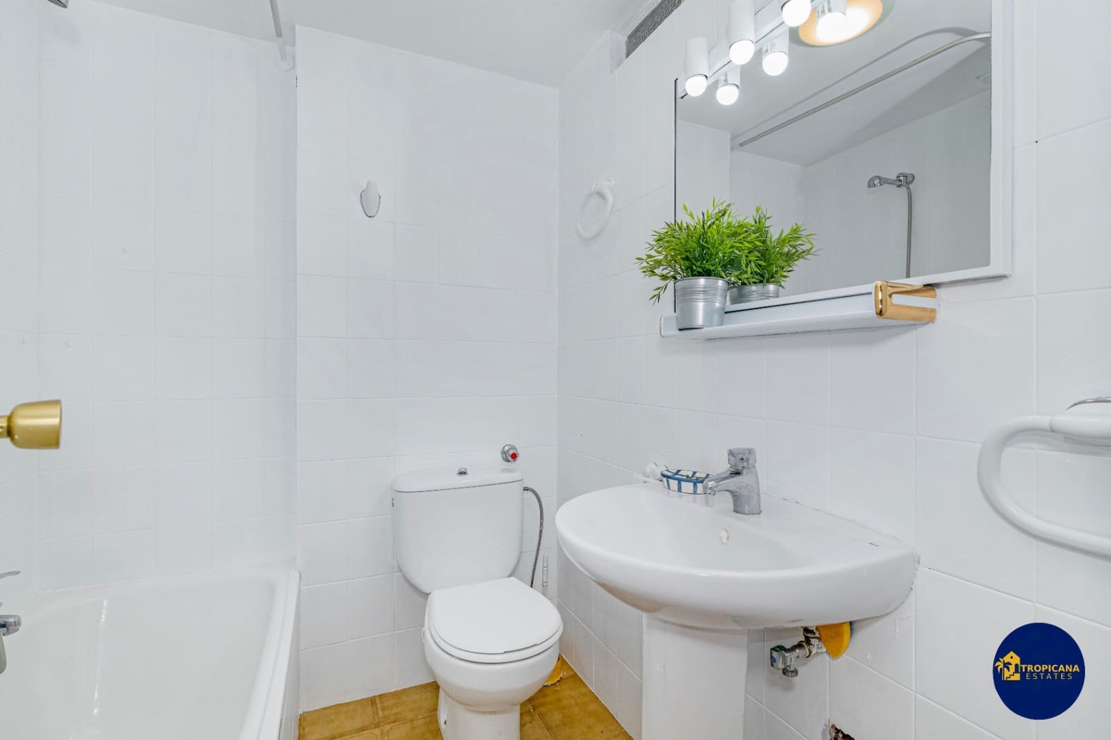 1 Zimmer Apartment zu verkaufen in Almunecar - 129.000 € (Ref: 9462536)