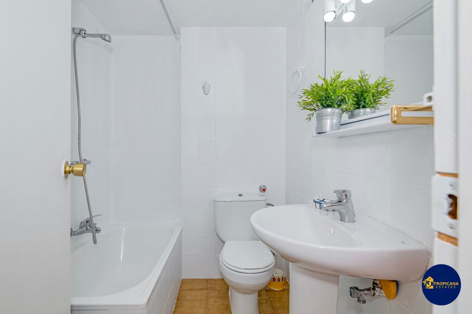 1 Zimmer Apartment zu verkaufen in Almunecar - 129.000 € (Ref: 9462536)