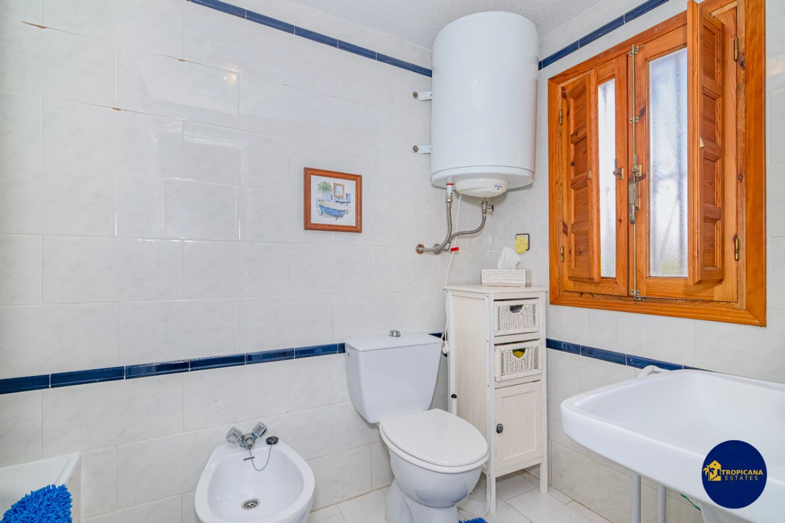 2 sovrum Radhus till salu i La Herradura med pool - 325 000 € (Ref: 9471485)