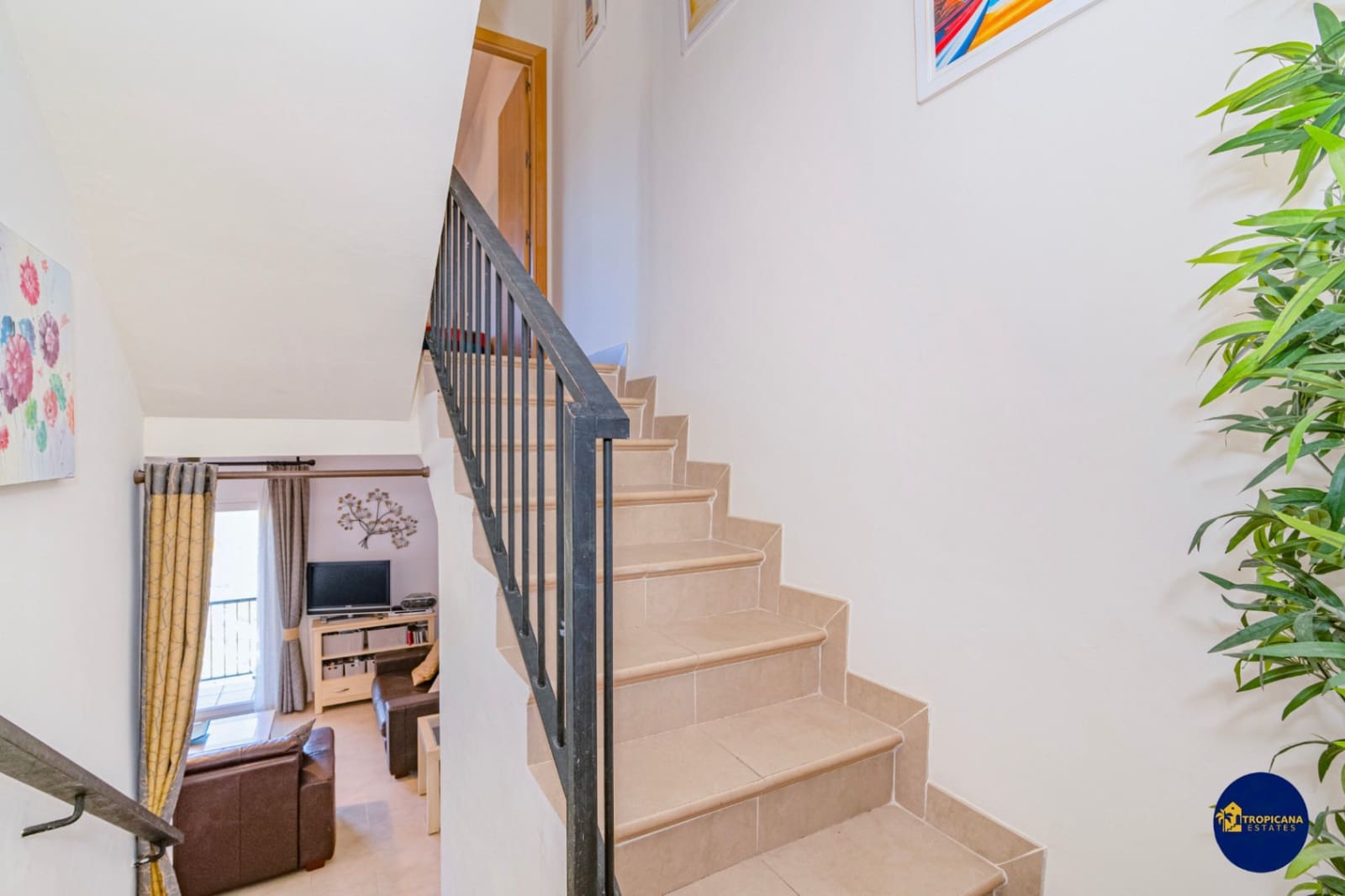 4 makuuhuone Rivitalo myytävänä paikassa Almunecar mukana uima-altaan 
autotalli - 329 000 € (Ref: 9627067)