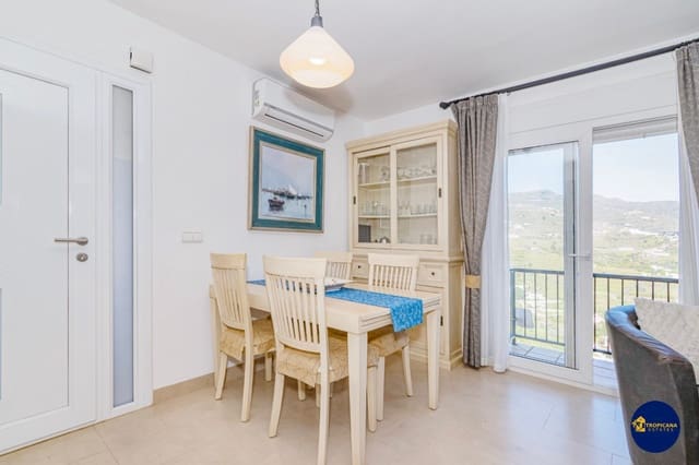 4 makuuhuone Rivitalo myytävänä paikassa Almuñécar mukana uima-altaan 
autotalli - 329 000 € (Ref: 9627067)