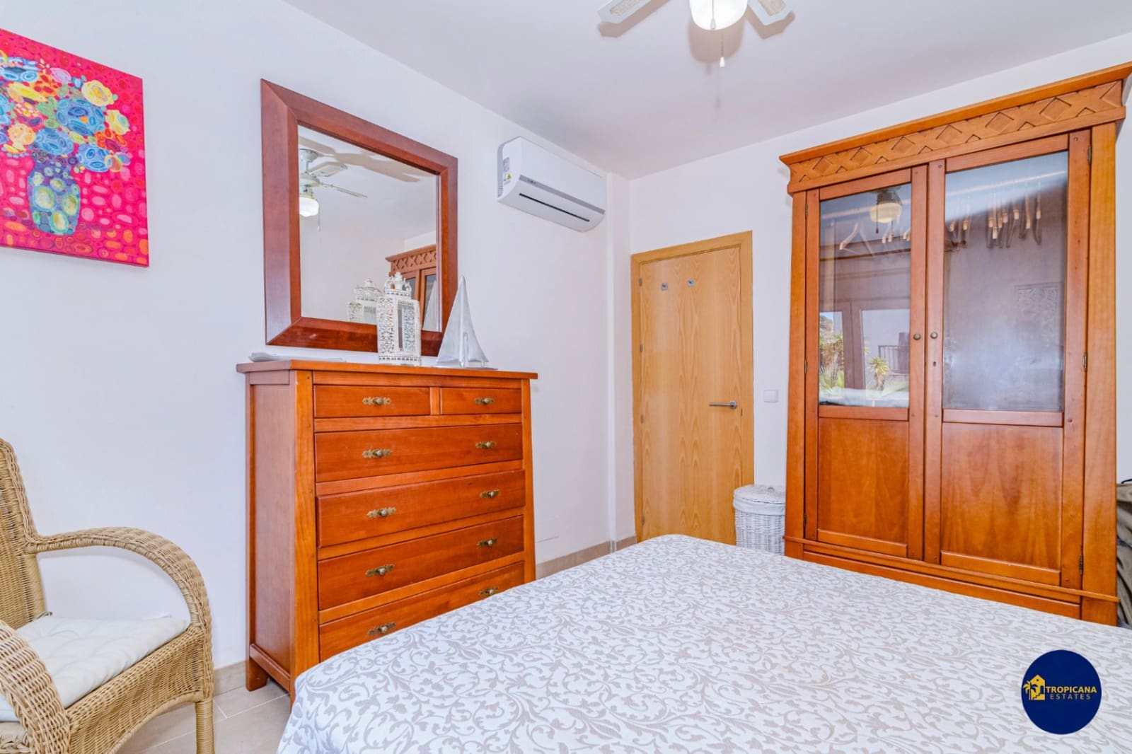 4 makuuhuone Rivitalo myytävänä paikassa Almunecar mukana uima-altaan 
autotalli - 329 000 € (Ref: 9627067)