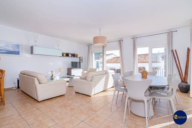 4 soveværelse Villa til salg i Almuñécar med swimmingpool garage - € 695.000 (Ref: 9627068)