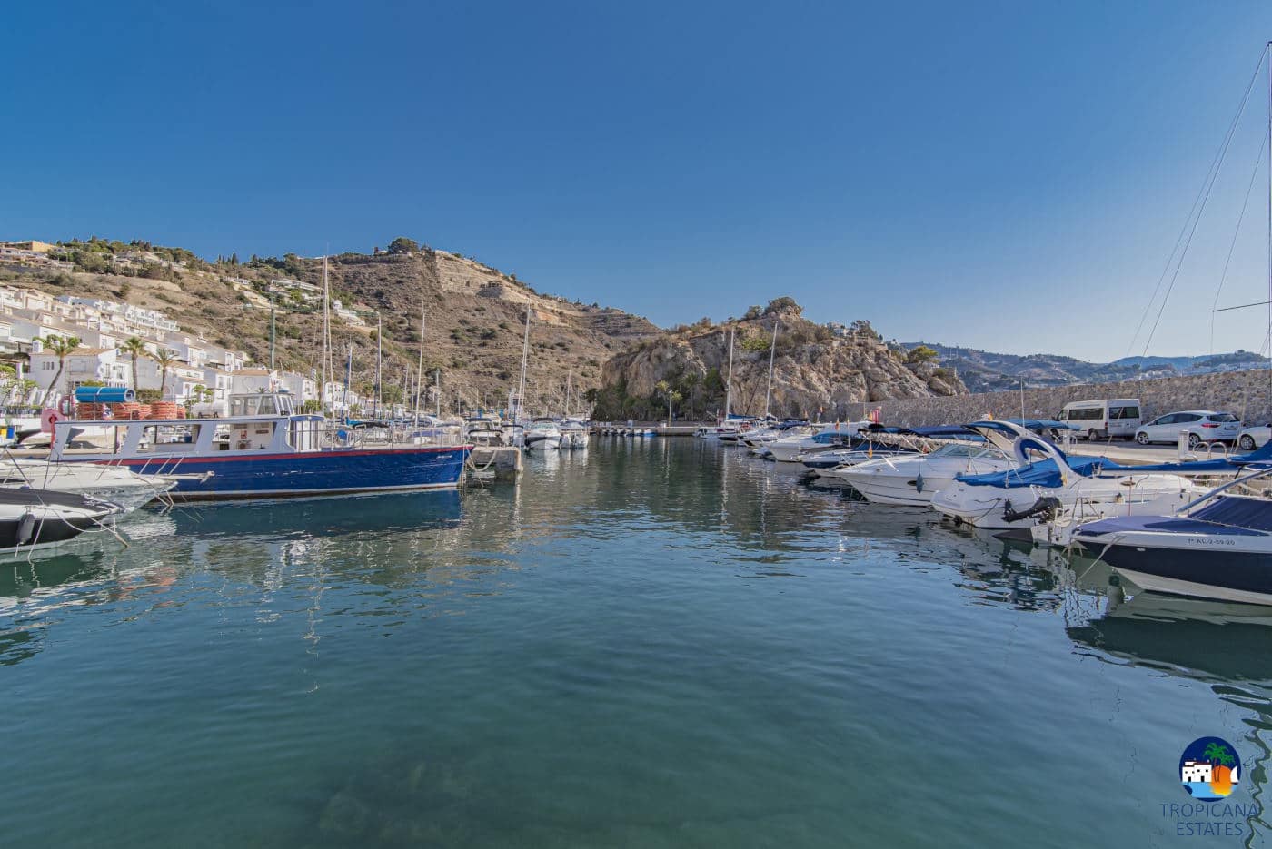 4 sovrum Villa till salu i Almunecar med pool garage - 695 000 € (Ref: 9627068)