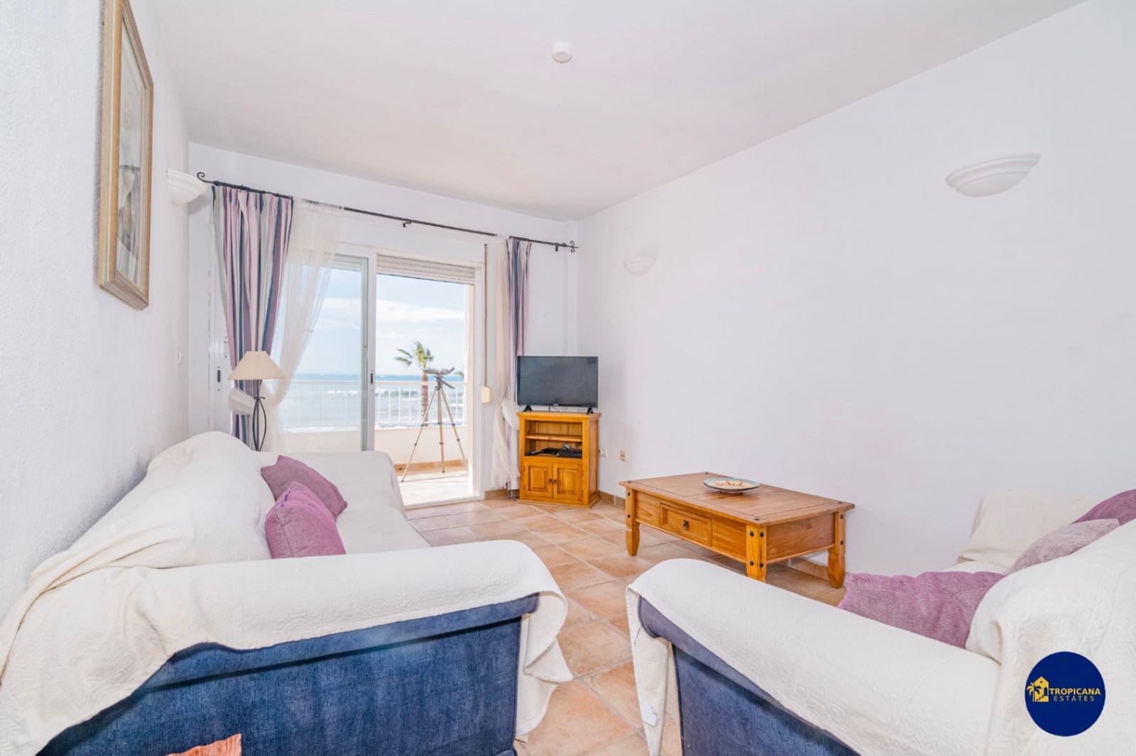 2 bedroom Apartment for sale in La Herradura - € 340,000 (Ref: 9627069)