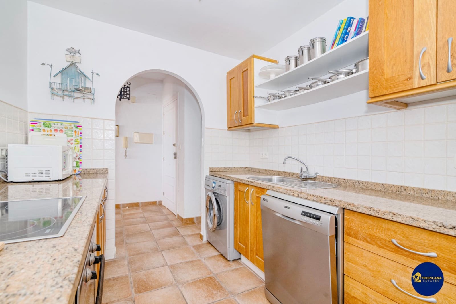 2 bedroom Apartment for sale in La Herradura - € 340,000 (Ref: 9627069)