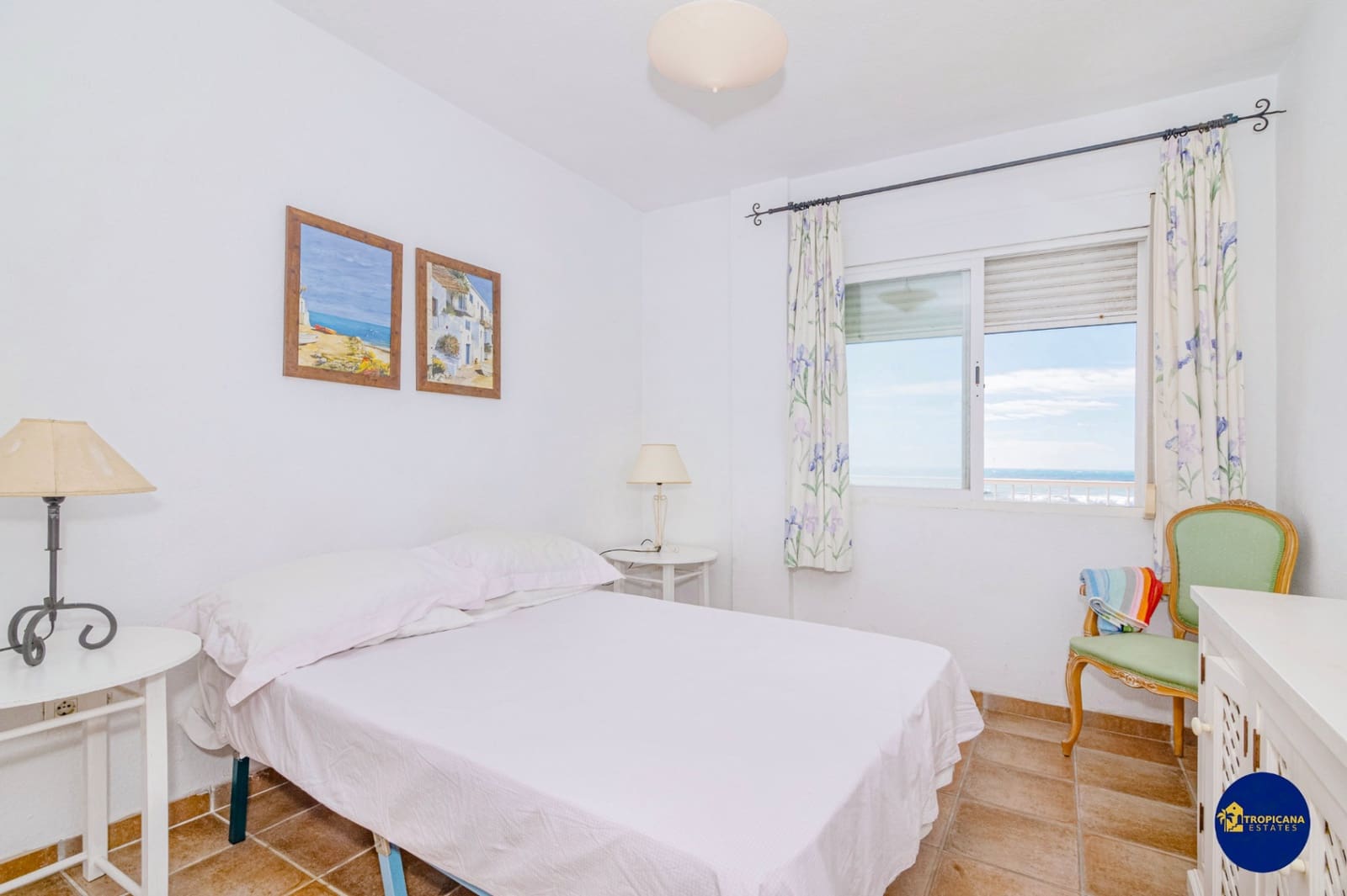 2 bedroom Apartment for sale in La Herradura - € 340,000 (Ref: 9627069)