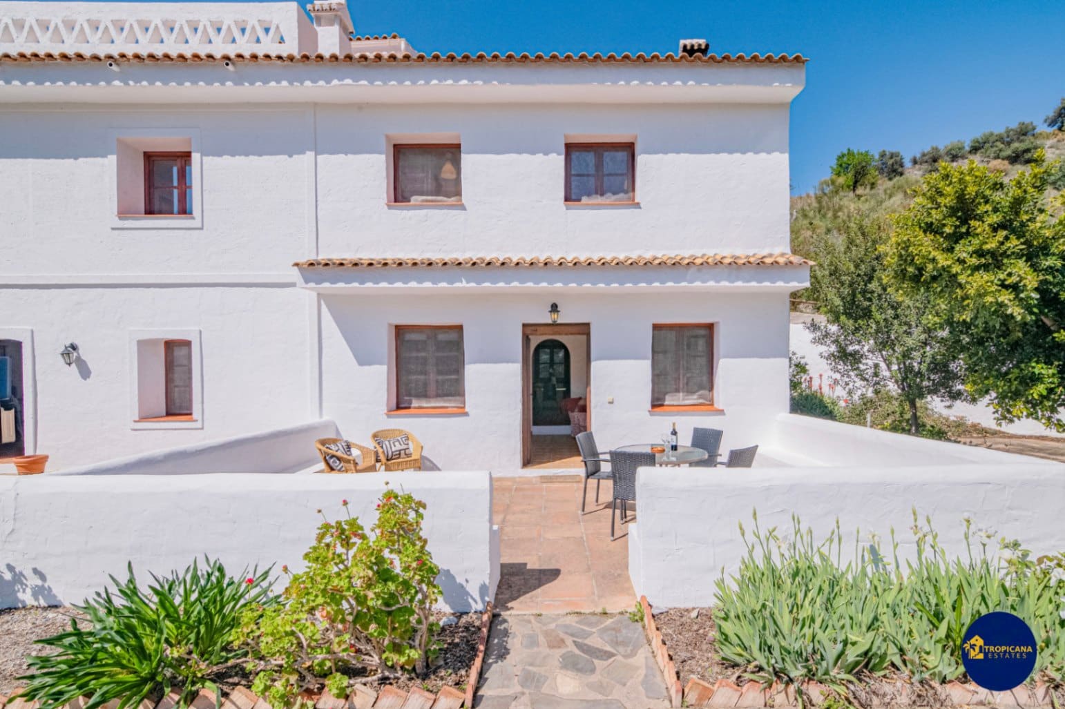 12 bedroom Finca/Country House for sale in Almunecar with pool garage - € 639,000 (Ref: 9731553)