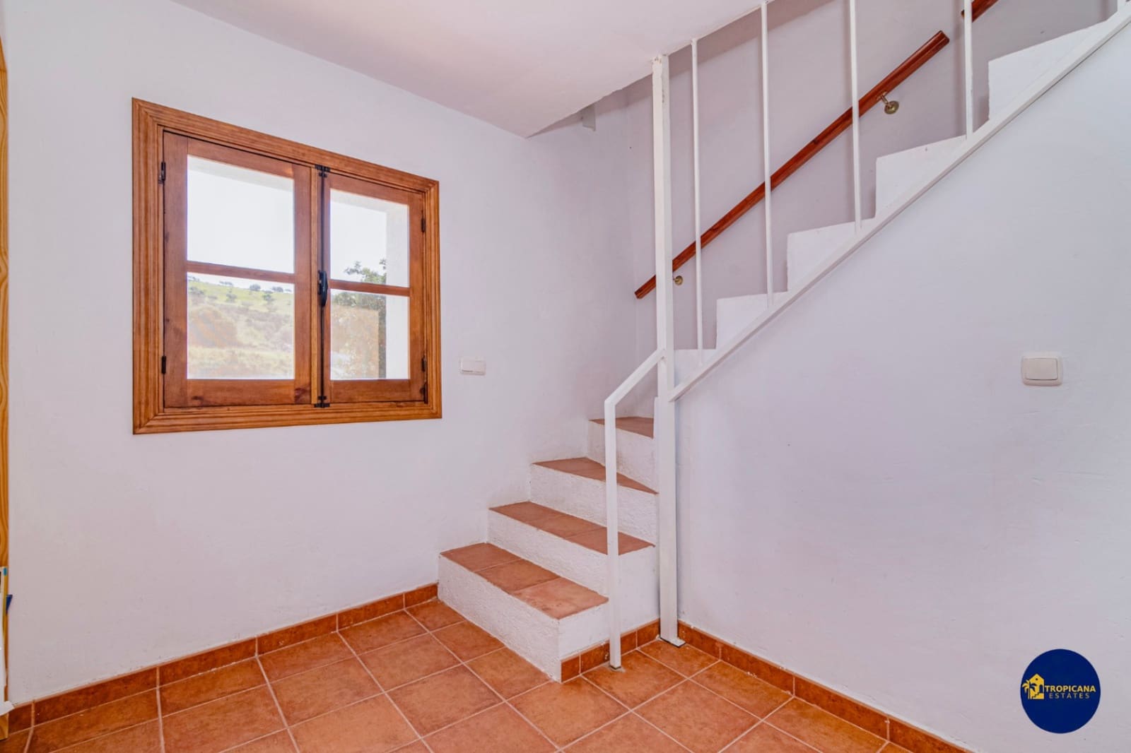 12 bedroom Finca/Country House for sale in Almunecar with pool garage - € 639,000 (Ref: 9731553)