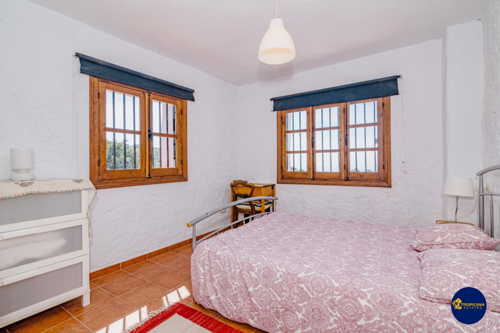 12 bedroom Finca/Country House for sale in Almunecar with pool garage - € 639,000 (Ref: 9731553)