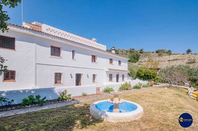 12 bedroom Finca/Country House for sale in Almuñécar with pool garage - € 639,000 (Ref: 9731553)