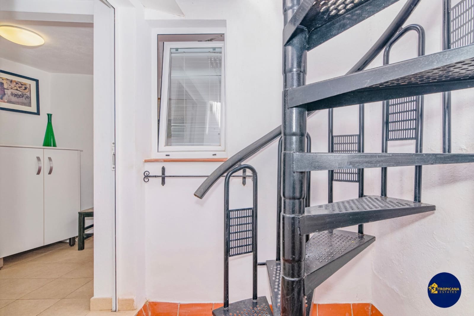 2 slaapkamer Rijtjeshuis te koop in Almunecar - € 214.500 (Ref: 9733582)