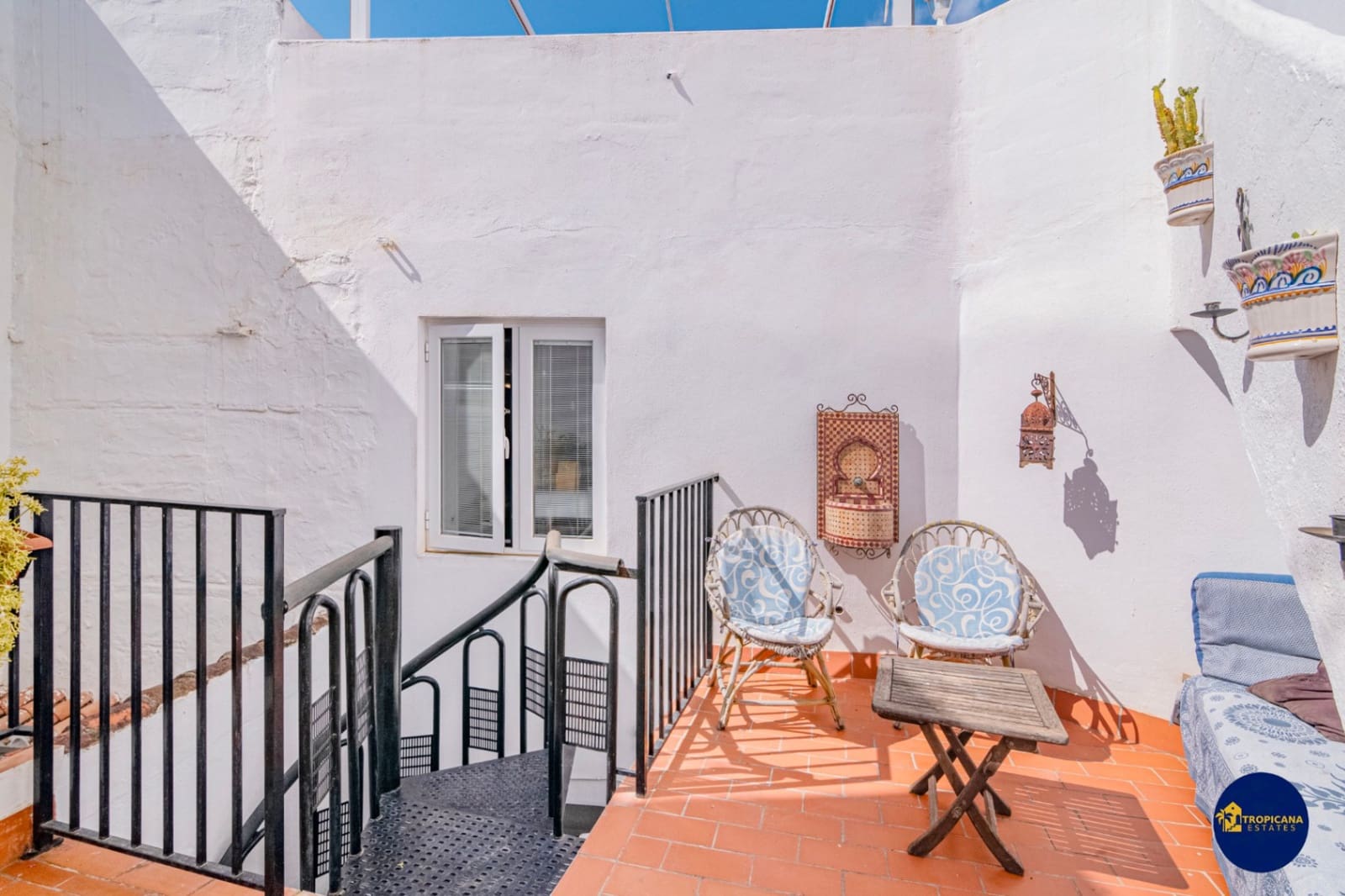 2 slaapkamer Rijtjeshuis te koop in Almunecar - € 214.500 (Ref: 9733582)