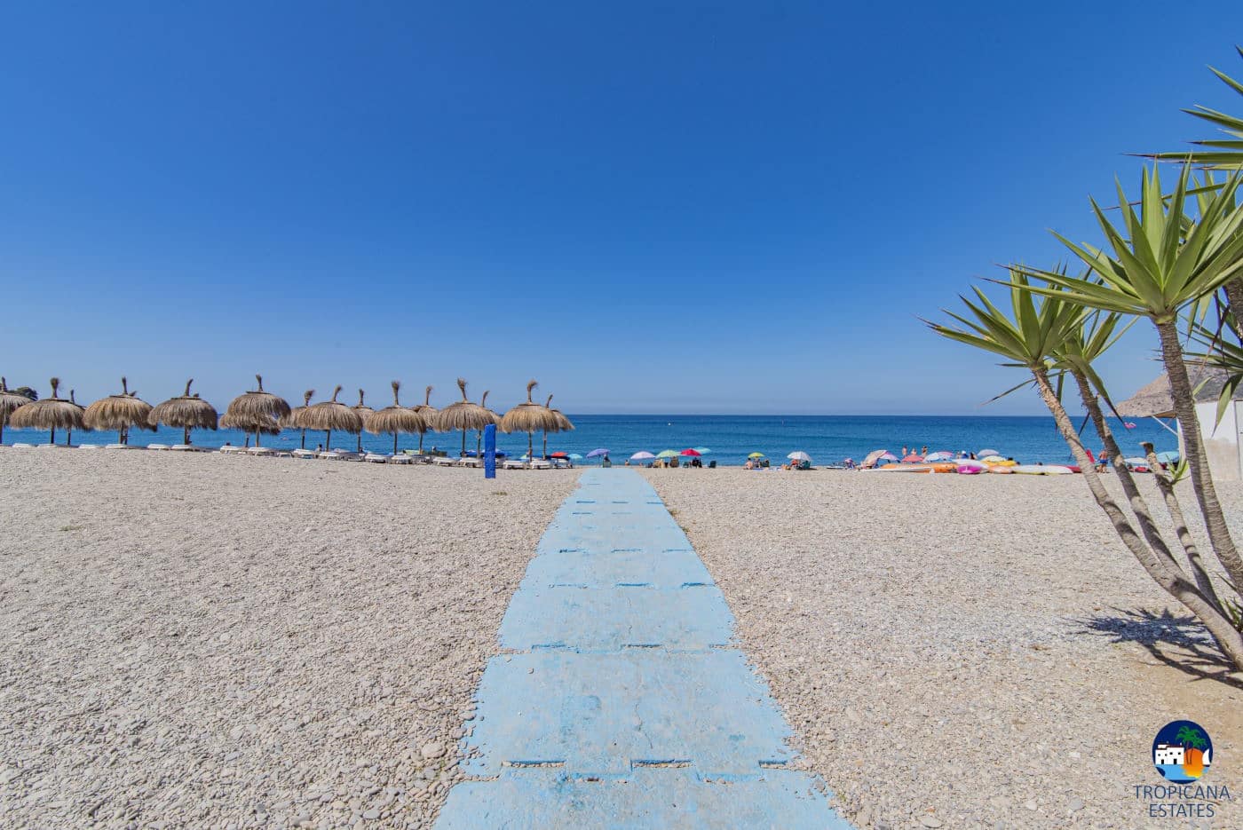 3 sypialnia Apartament na sprzedaż w Almunecar z basenem garażem - 279 000 € (Ref: 9758229)