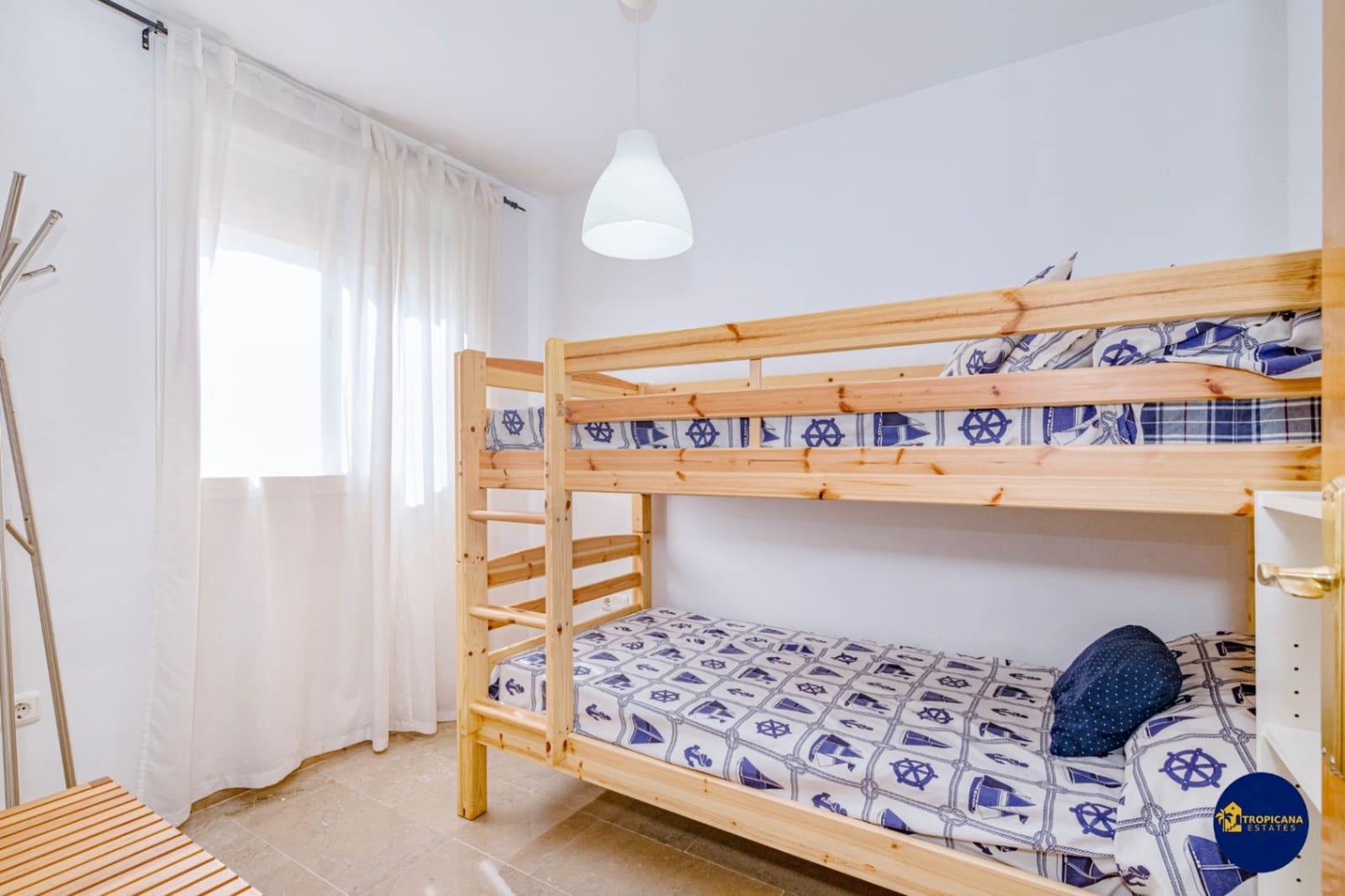 3 sypialnia Apartament na sprzedaż w Almunecar z basenem garażem - 279 000 € (Ref: 9758229)