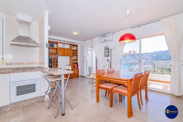 3 sypialnia Apartament na sprzedaż w La Herradura, Almuñécar z basenem garażem - 279 000 € (Ref: 9758229)