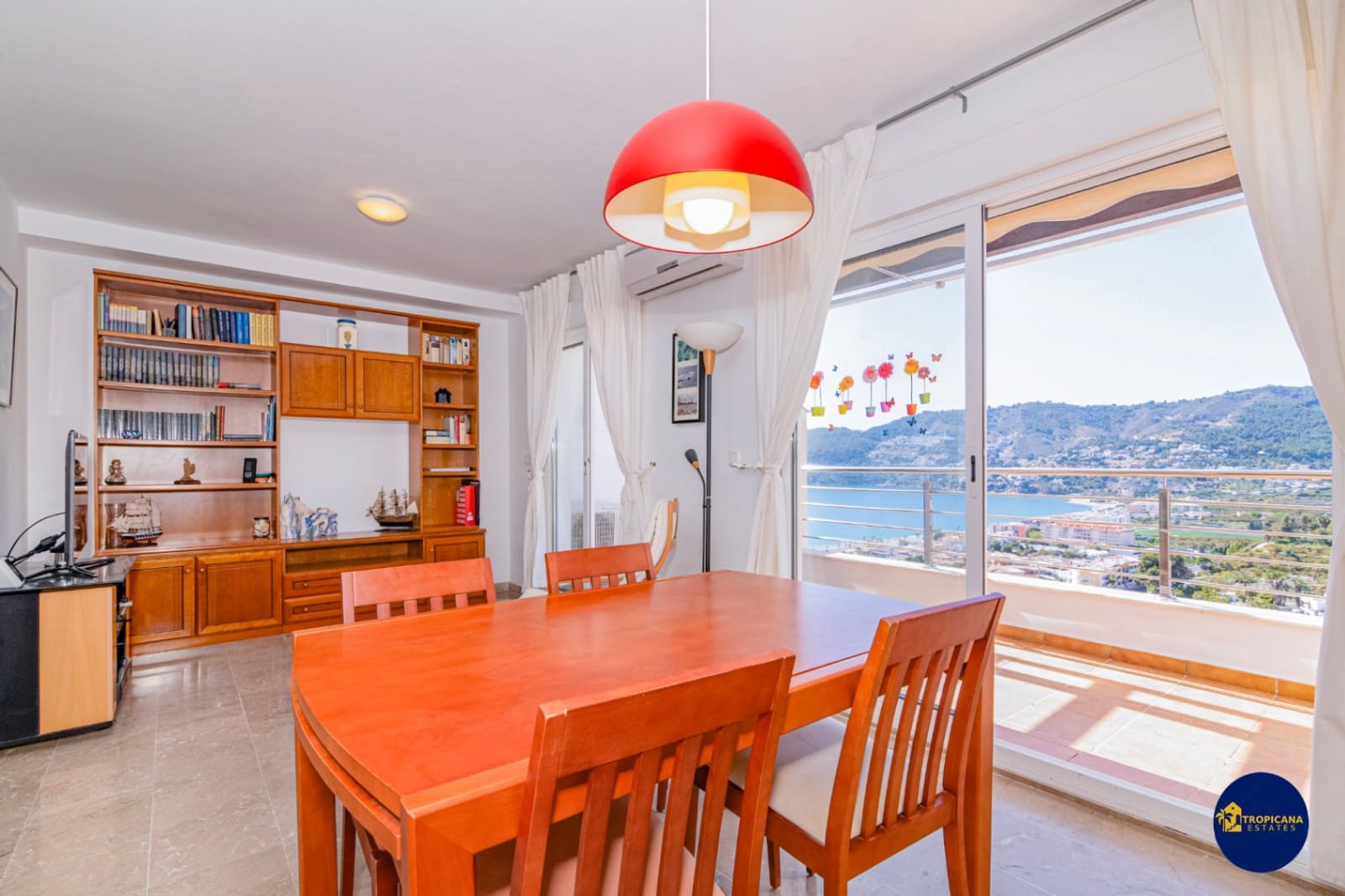 3 sypialnia Apartament na sprzedaż w Almunecar z basenem garażem - 279 000 € (Ref: 9758229)