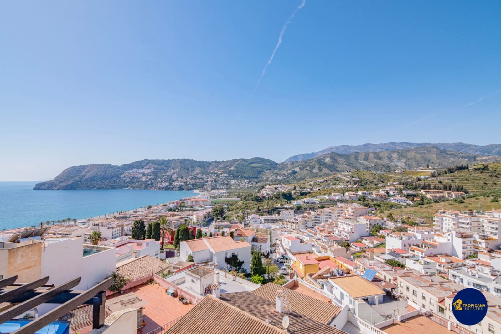 3 sypialnia Apartament na sprzedaż w Almunecar z basenem garażem - 279 000 € (Ref: 9758229)