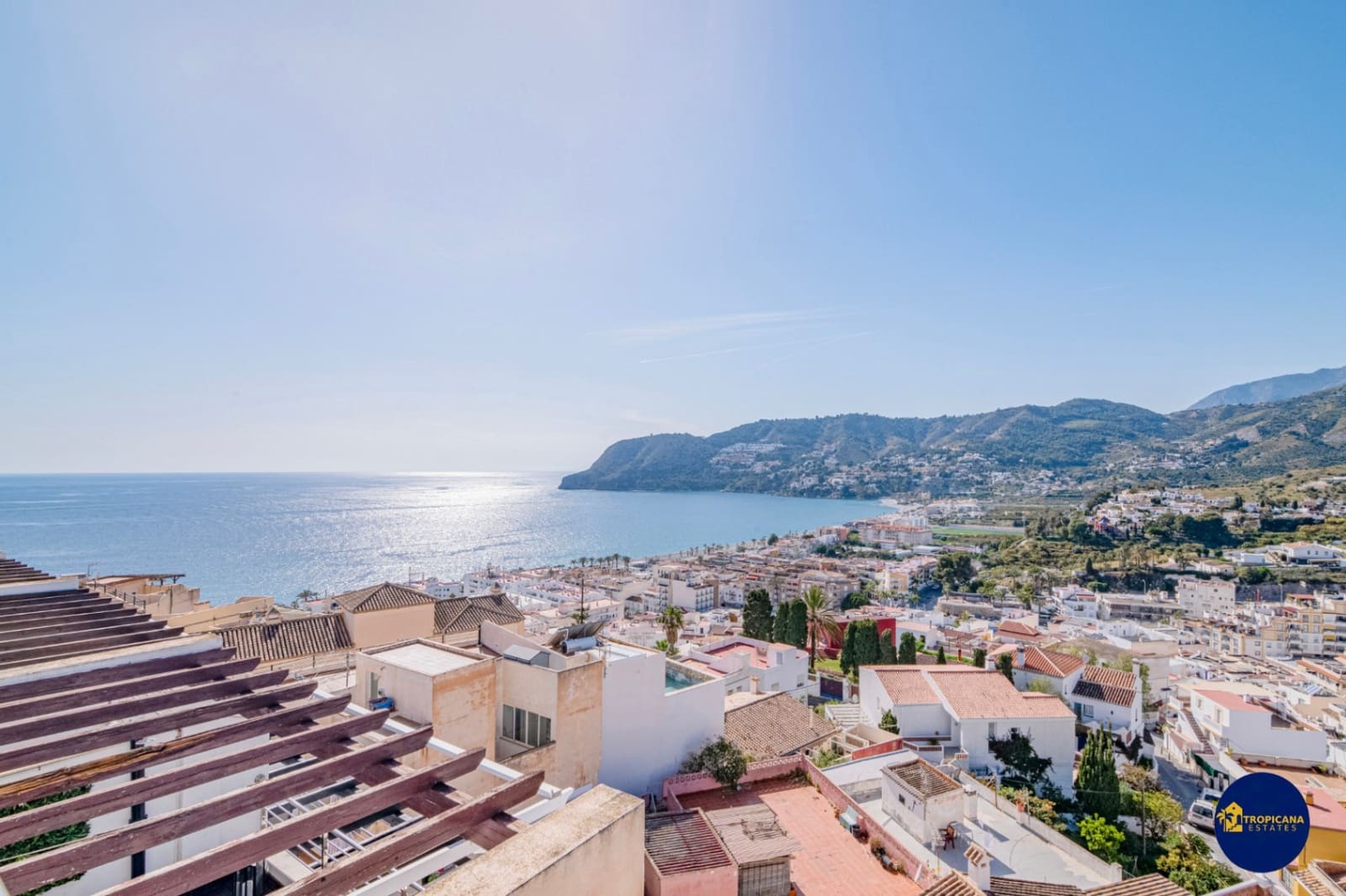 3 sypialnia Apartament na sprzedaż w Almunecar z basenem garażem - 279 000 € (Ref: 9758229)