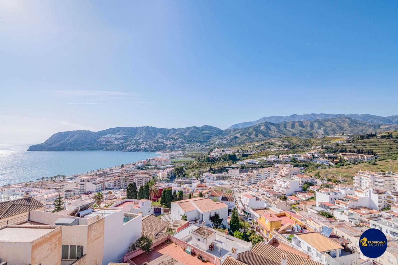 3 sypialnia Apartament na sprzedaż w Almunecar z basenem garażem - 279 000 € (Ref: 9758229)