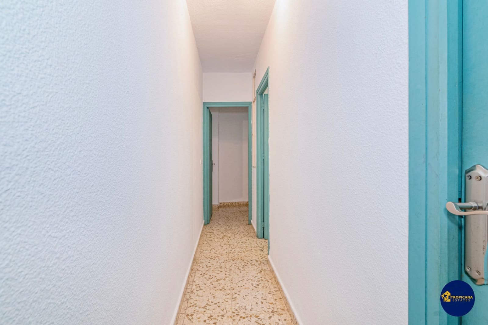 4 bedroom Terraced Villa for sale in Almunecar - € 239,000 (Ref: 9862442)