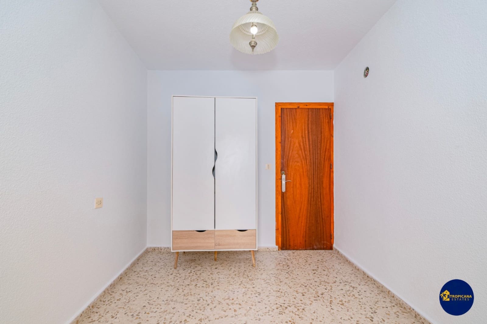 4 bedroom Terraced Villa for sale in Almunecar - € 239,000 (Ref: 9862442)