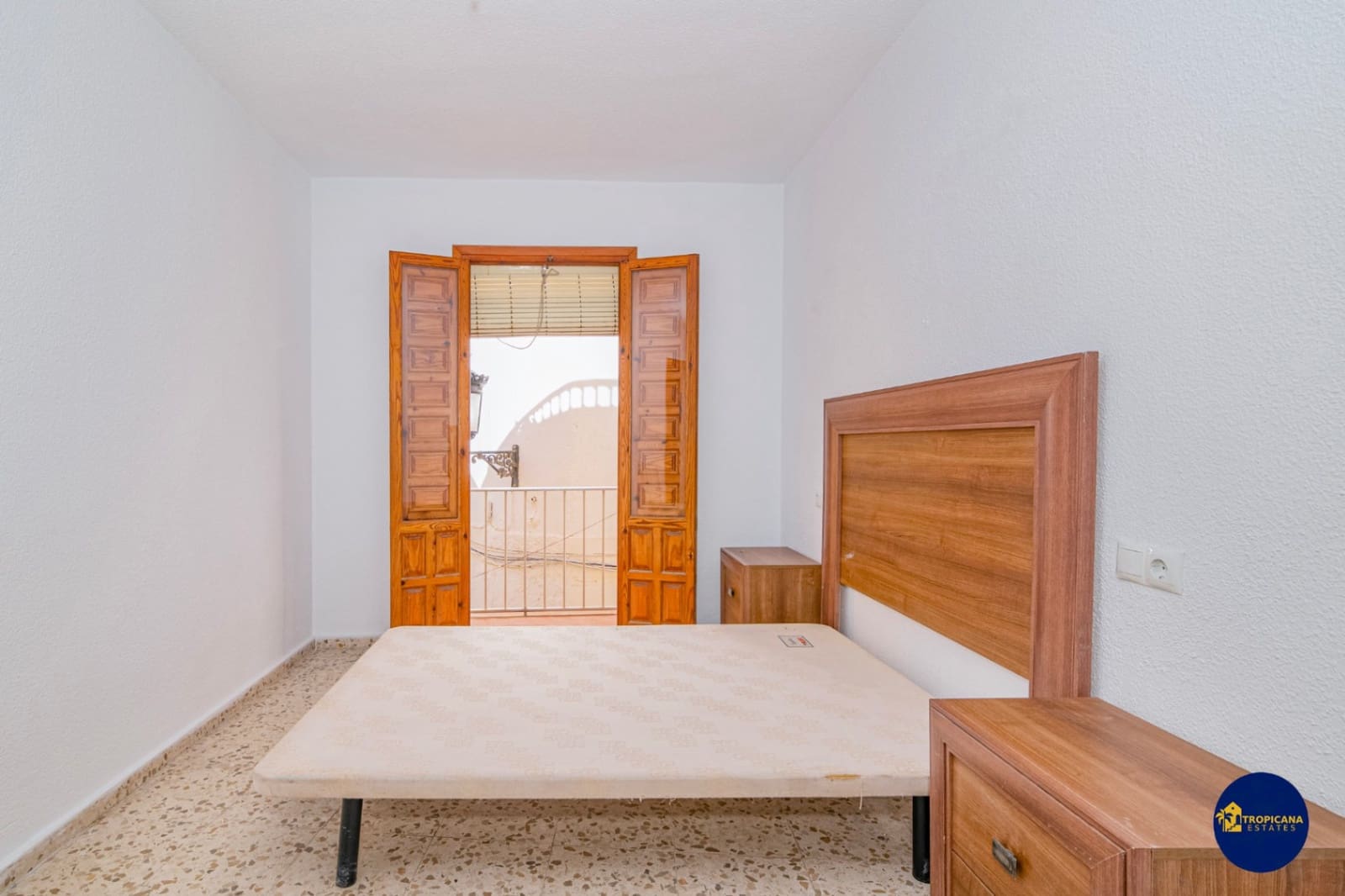 4 bedroom Terraced Villa for sale in Almunecar - € 239,000 (Ref: 9862442)