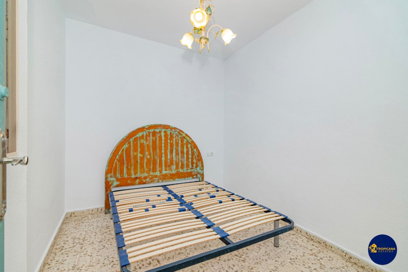 4 bedroom Terraced Villa for sale in Almunecar - € 239,000 (Ref: 9862442)