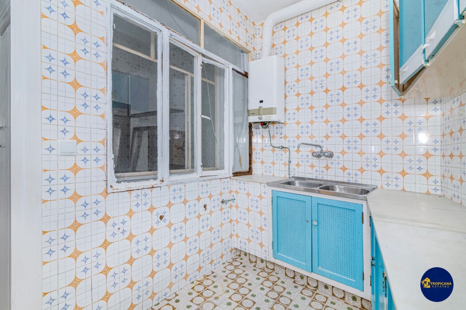 4 bedroom Terraced Villa for sale in Almunecar - € 239,000 (Ref: 9862442)