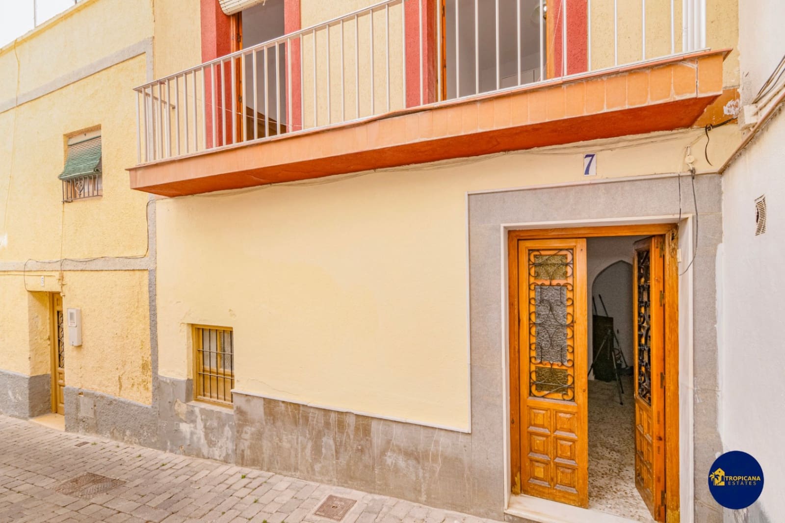 4 bedroom Terraced Villa for sale in Almunecar - € 239,000 (Ref: 9862442)