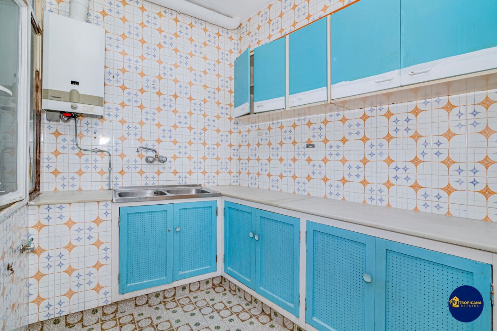 4 bedroom Terraced Villa for sale in Almunecar - € 239,000 (Ref: 9862442)