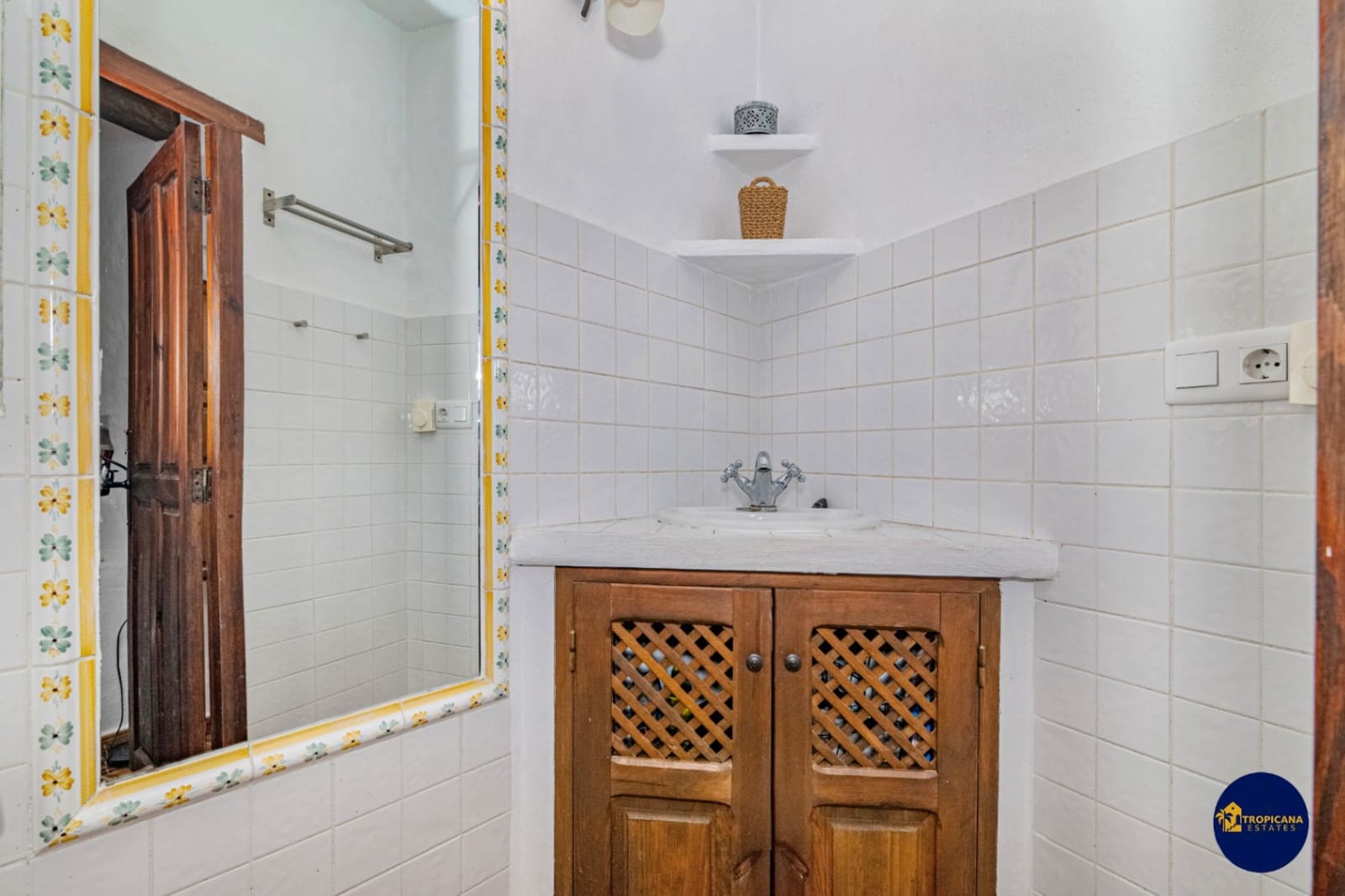 2 bedroom Townhouse for sale in Itrabo - € 159,900 (Ref: 9862443)