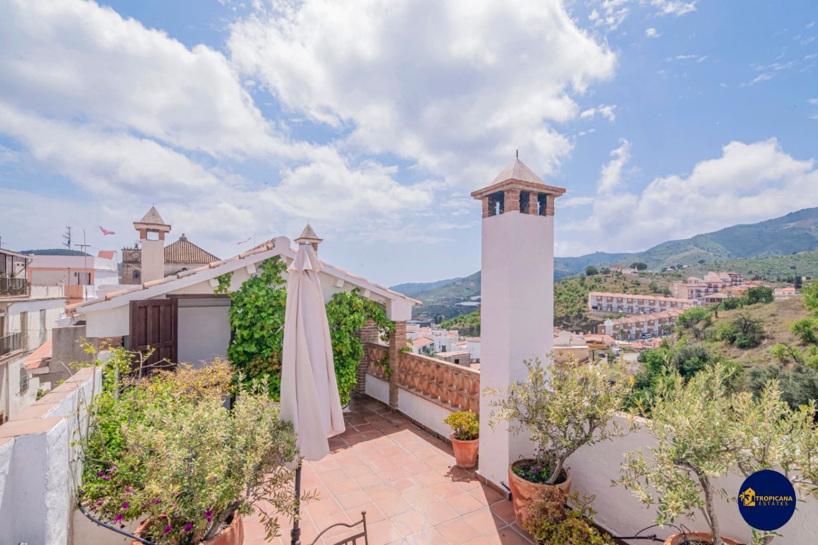 2 bedroom Townhouse for sale in Itrabo - € 159,900 (Ref: 9862443)
