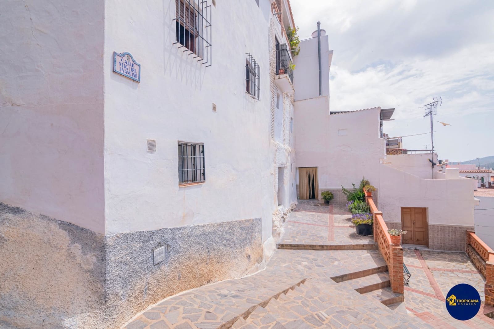 2 bedroom Townhouse for sale in Itrabo - € 159,900 (Ref: 9862443)