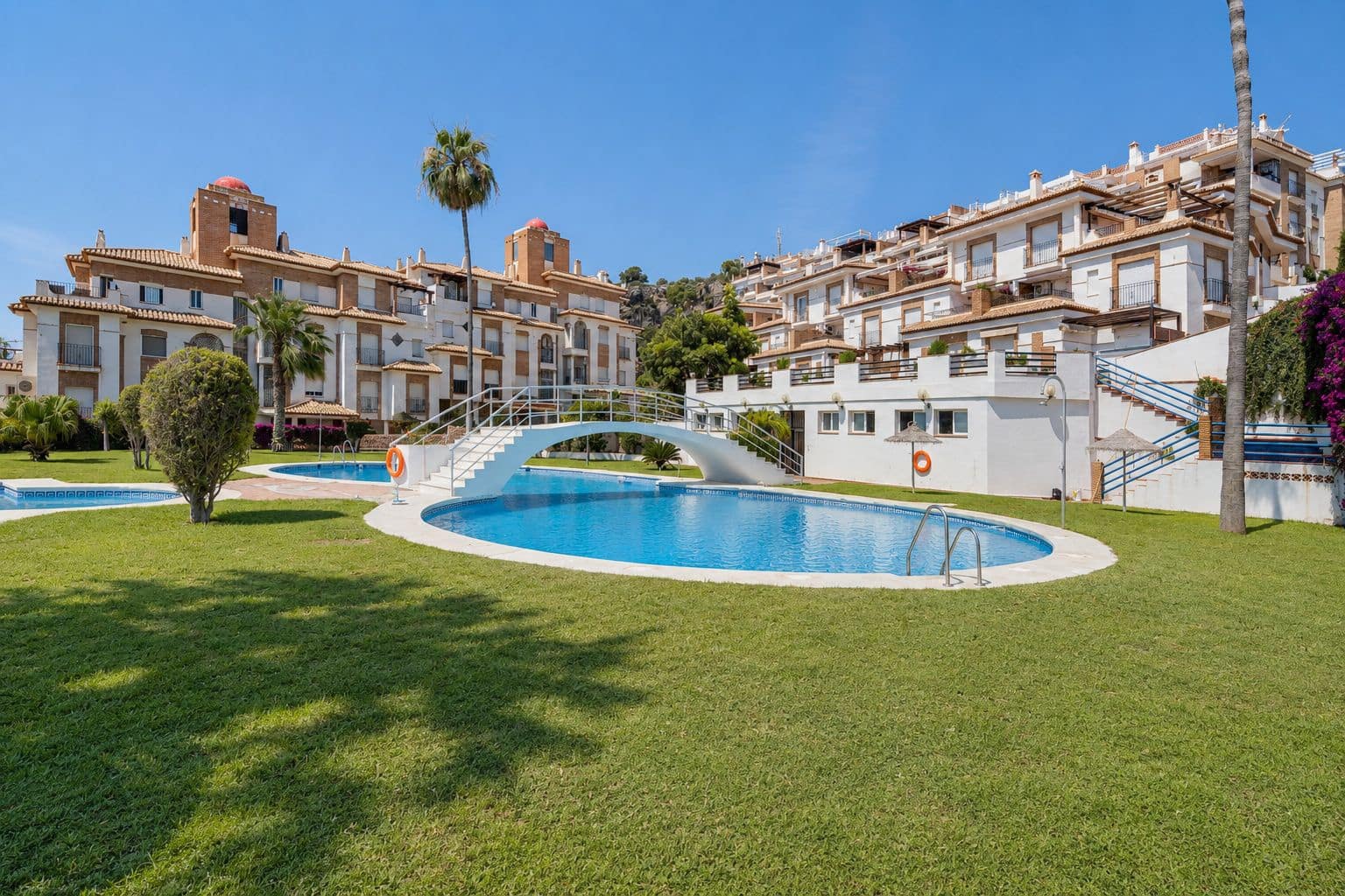 3 soveværelse Penthouse til salg i Almunecar med swimmingpool - € 489.000 (Ref: 9880287)