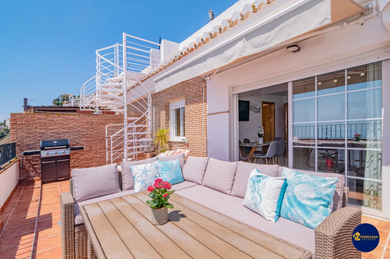 3 soveværelse Penthouse til salg i Almunecar med swimmingpool - € 489.000 (Ref: 9880287)