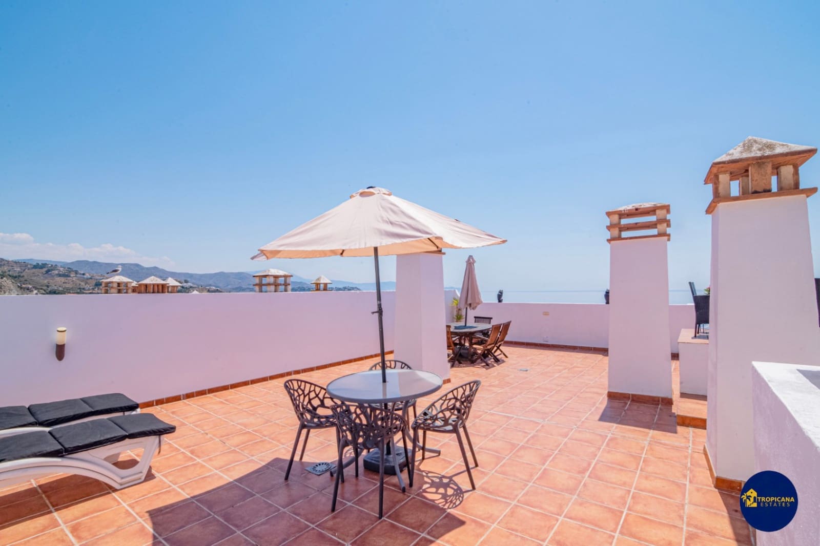 3 soveværelse Penthouse til salg i Almunecar med swimmingpool - € 489.000 (Ref: 9880287)