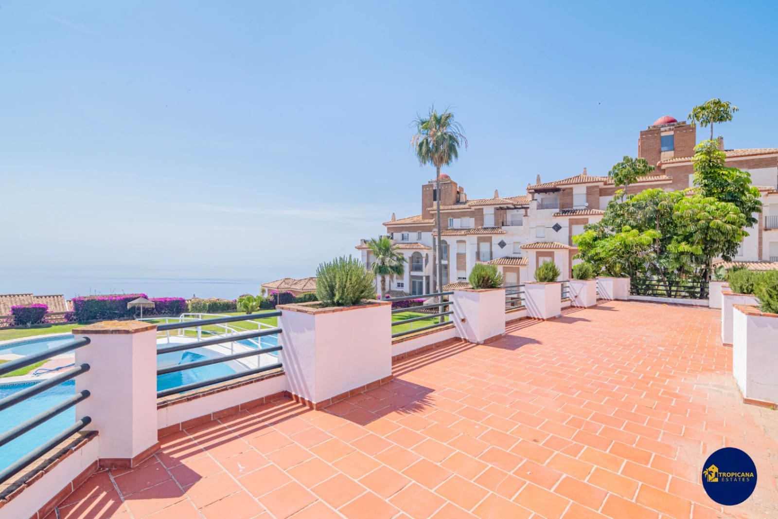 3 soveværelse Penthouse til salg i Almunecar med swimmingpool - € 489.000 (Ref: 9880287)