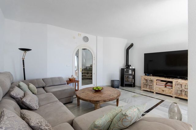 2 quarto Moradia para venda em Almuñécar com piscina garagem - 598 000 € (Ref: 9956186)