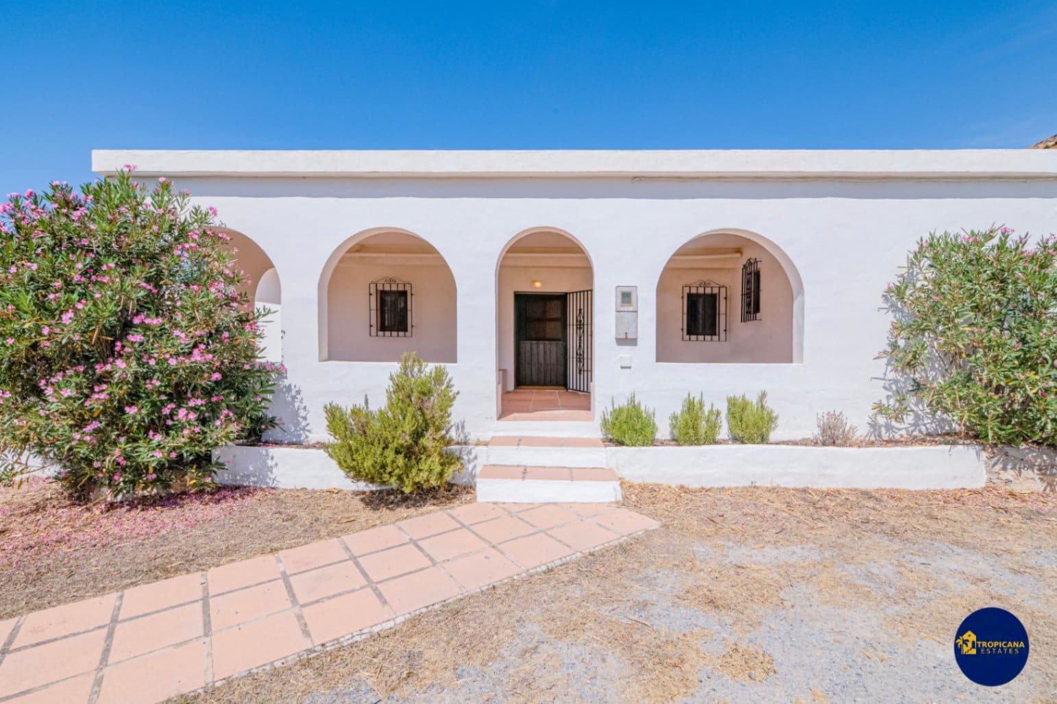 4 sovrum Finca/Hus på landet till salu i Almunecar med garage - 219 000 € (Ref: 9961765)