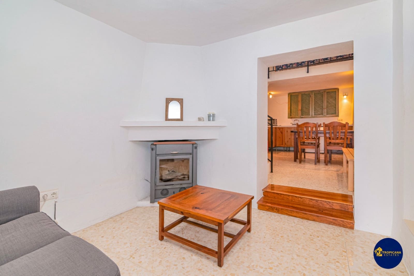 4 sovrum Finca/Hus på landet till salu i Almunecar med garage - 219 000 € (Ref: 9961765)